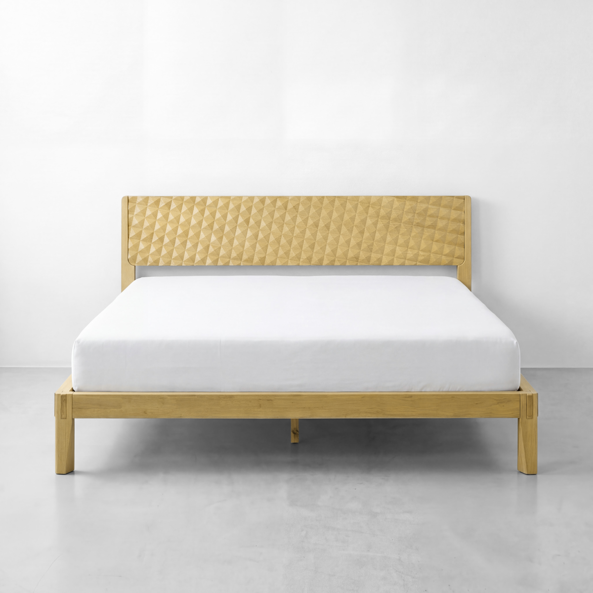 Sapa Solid Wood Platform Bed Frame With Headboard