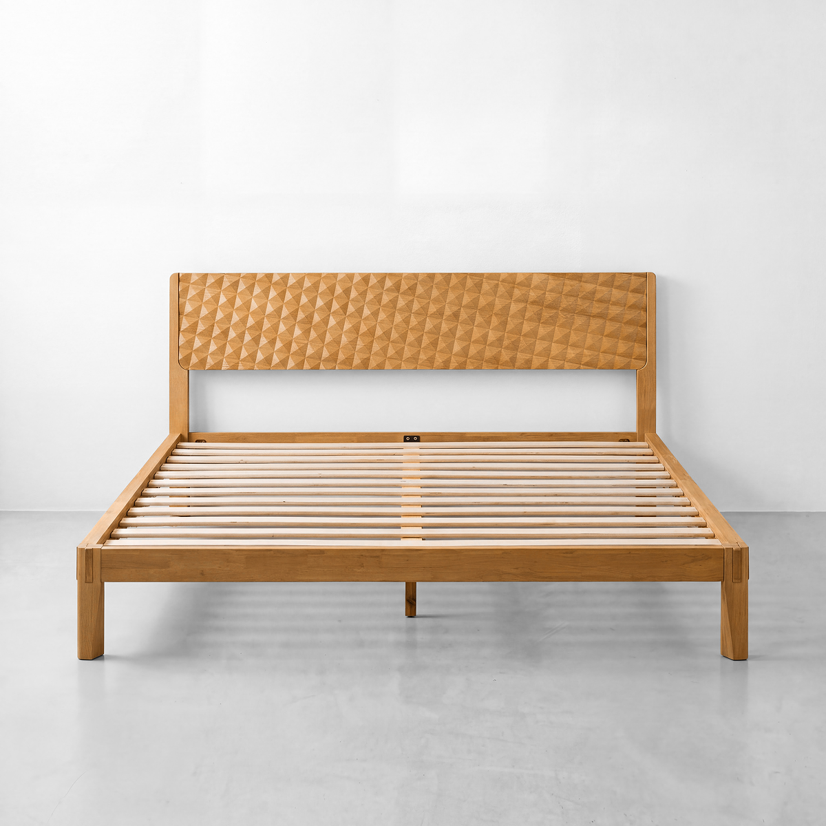 Sapa Solid Wood Platform Bed Frame With Headboard