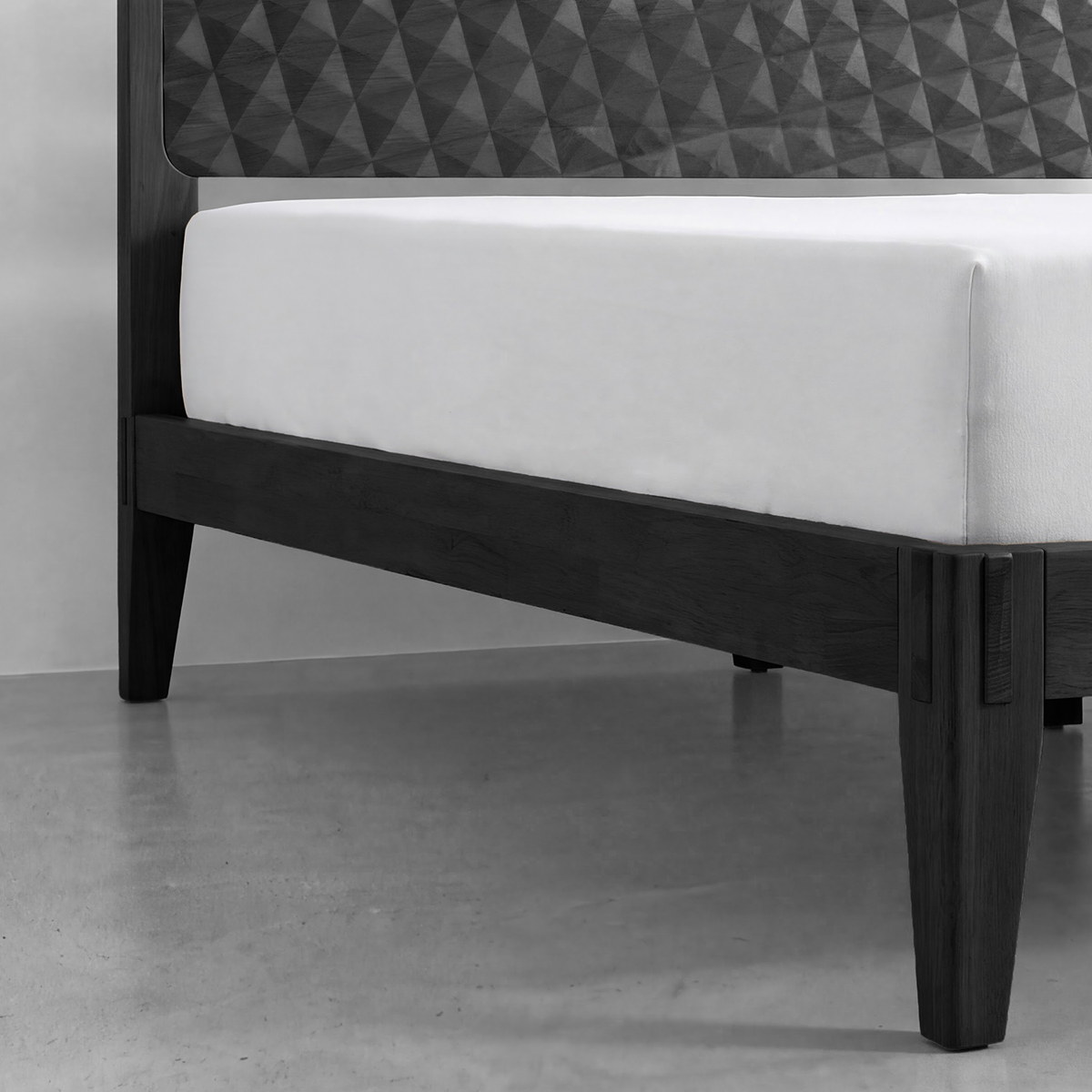 Sapa Solid Wood Platform Bed Frame With Headboard